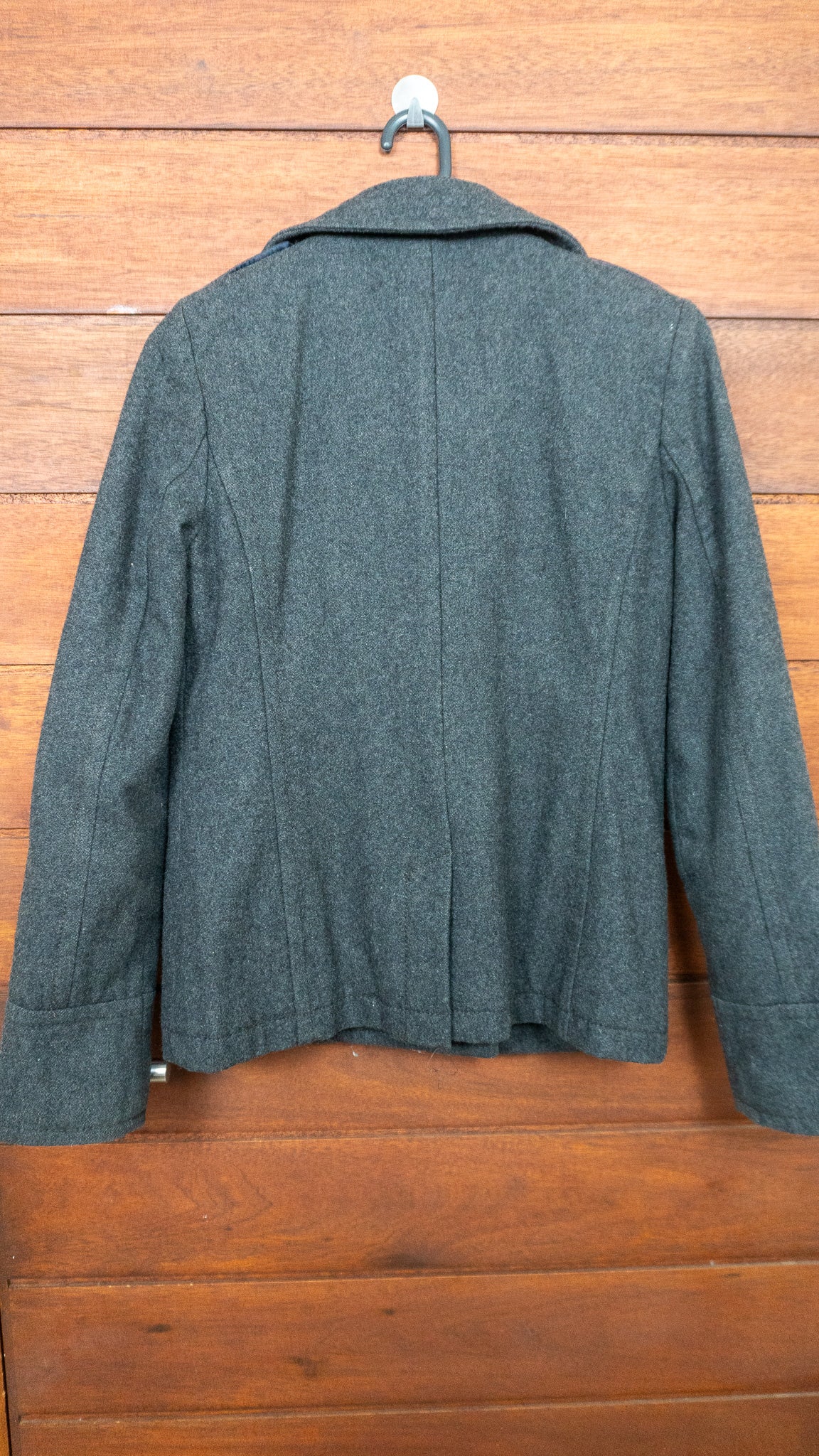 The Charcoal Pea - American Eagle Outfitters