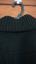 The Black Knit Collar