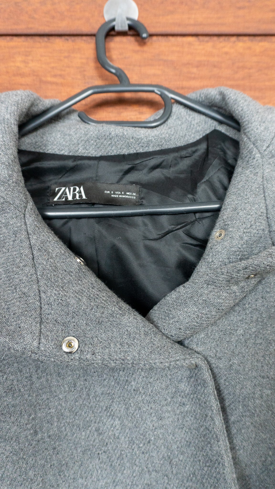 The Grey Hooded - Zara