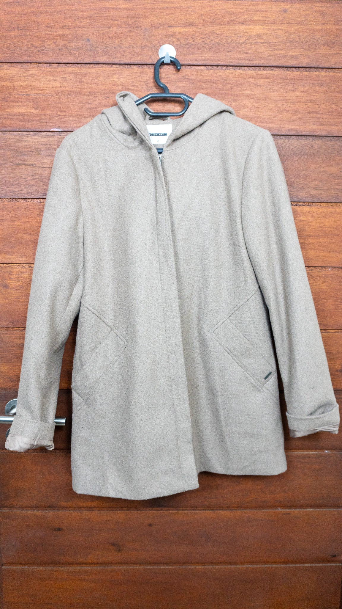 The Taupe Hooded Half Coat - Noisy May